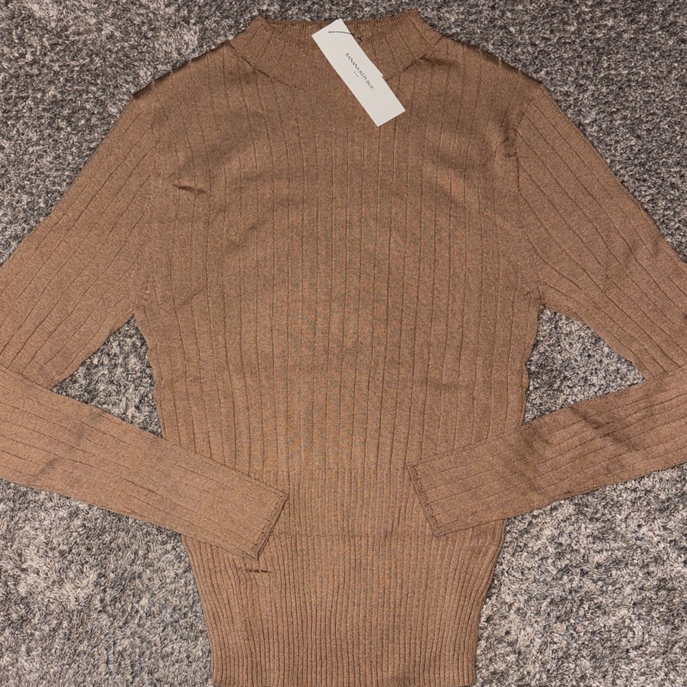 Banana Republic Brown Ribbed Turtleneck Sweater